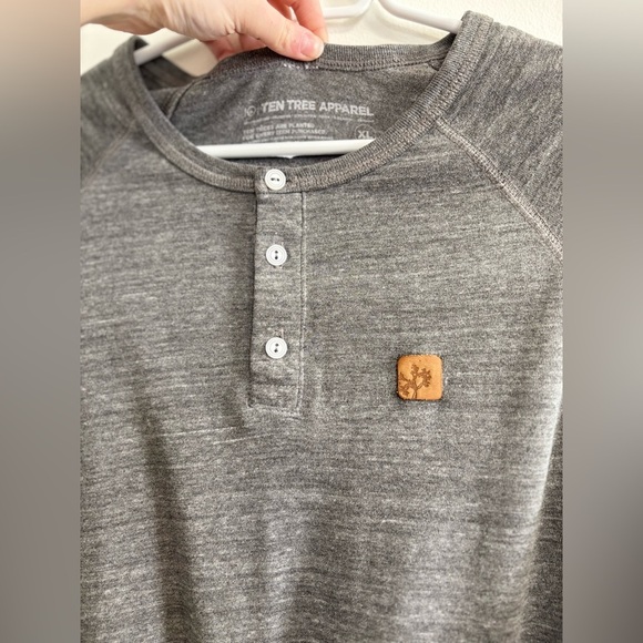 🎉4/30$🎉 TEN TREE Grey Henley 3/4 Sleeve Shirt 🌿 - Picture 2 of 3